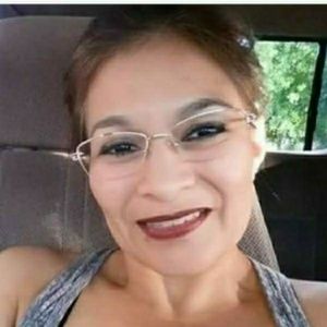 Meet your Posher, Leticia